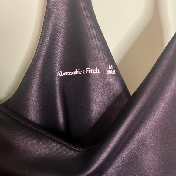 Abercrombie and Fitch shiny black faux leather top size medium - Picture 2 of 3